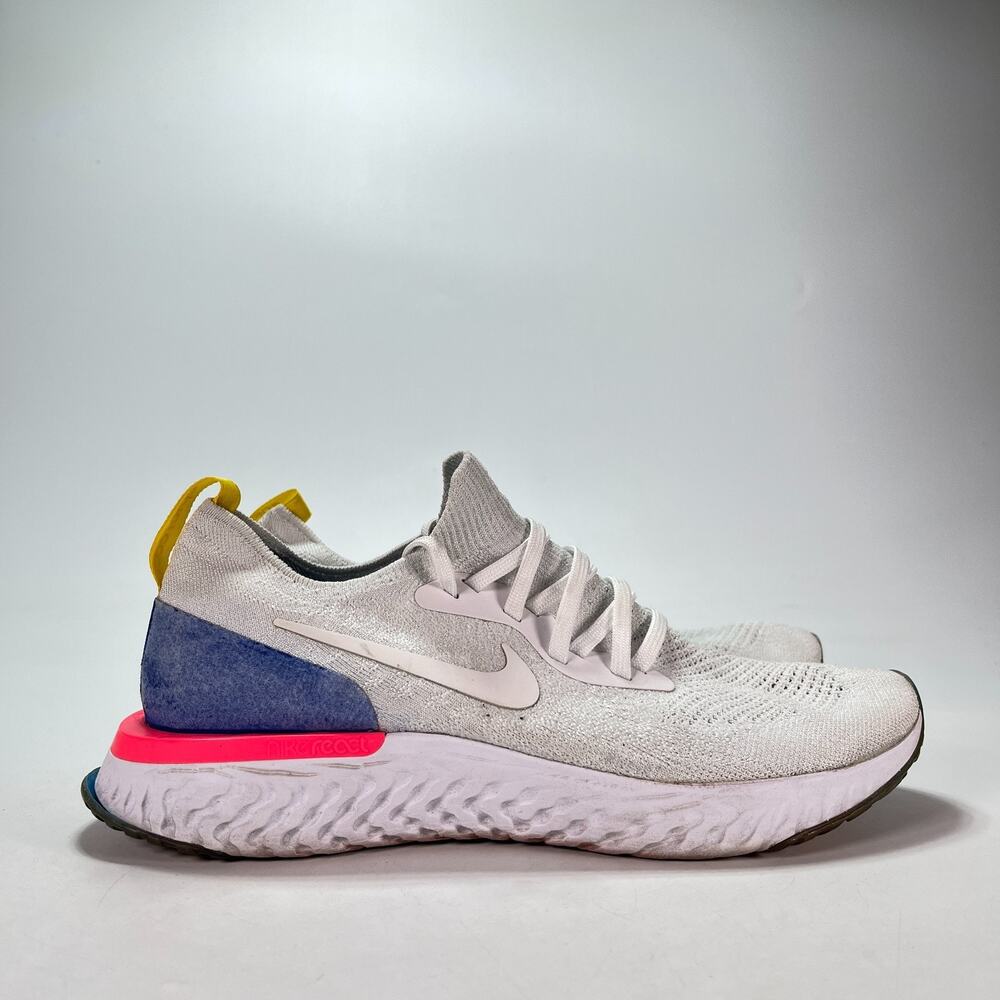 Nike Epic React Flyknit White Blue Pink Running Shoes AQ0067-101 Men's Size 10